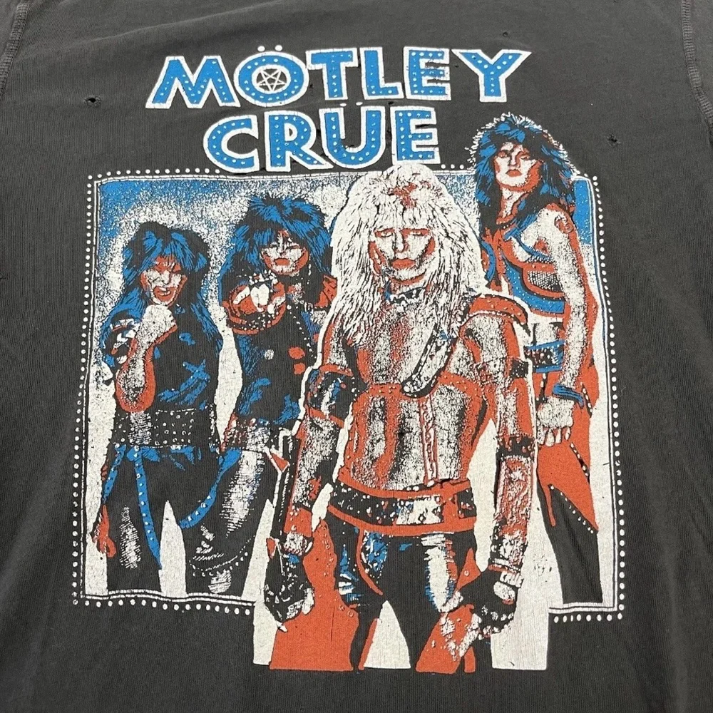 MADEWORN Motley Crue Graphic T-Shirt UNISEX S - Picture 2 of 10